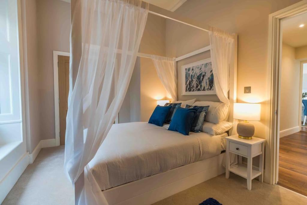 Beautiful Beach Side Apartment Torquay Bagian luar foto